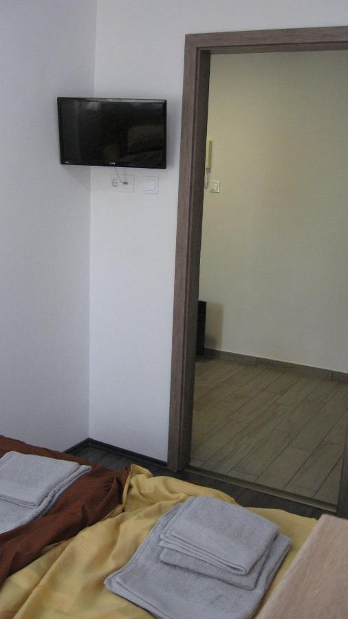 Апартаменти Hz Apartman Мішкольц Екстер'єр фото